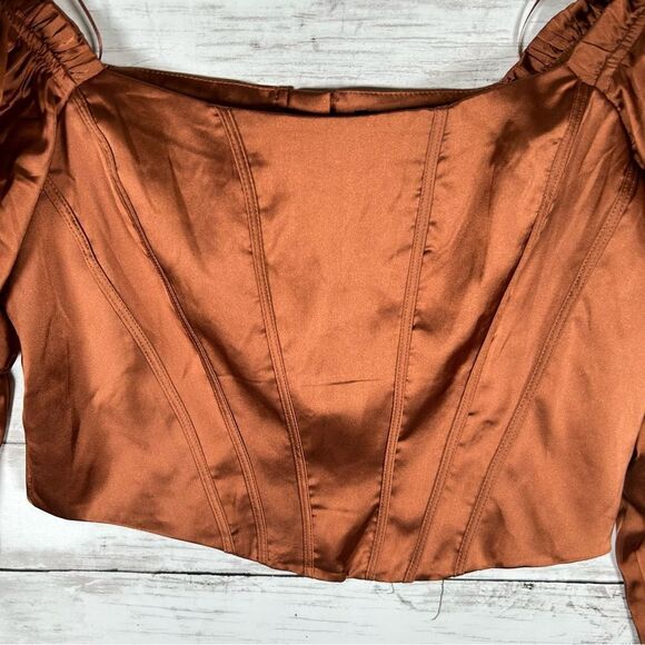 Papermoon Buckle Puff Sleeve Satin Copper Corset Cropped Top M NWT $43 - Picture 8 of 9